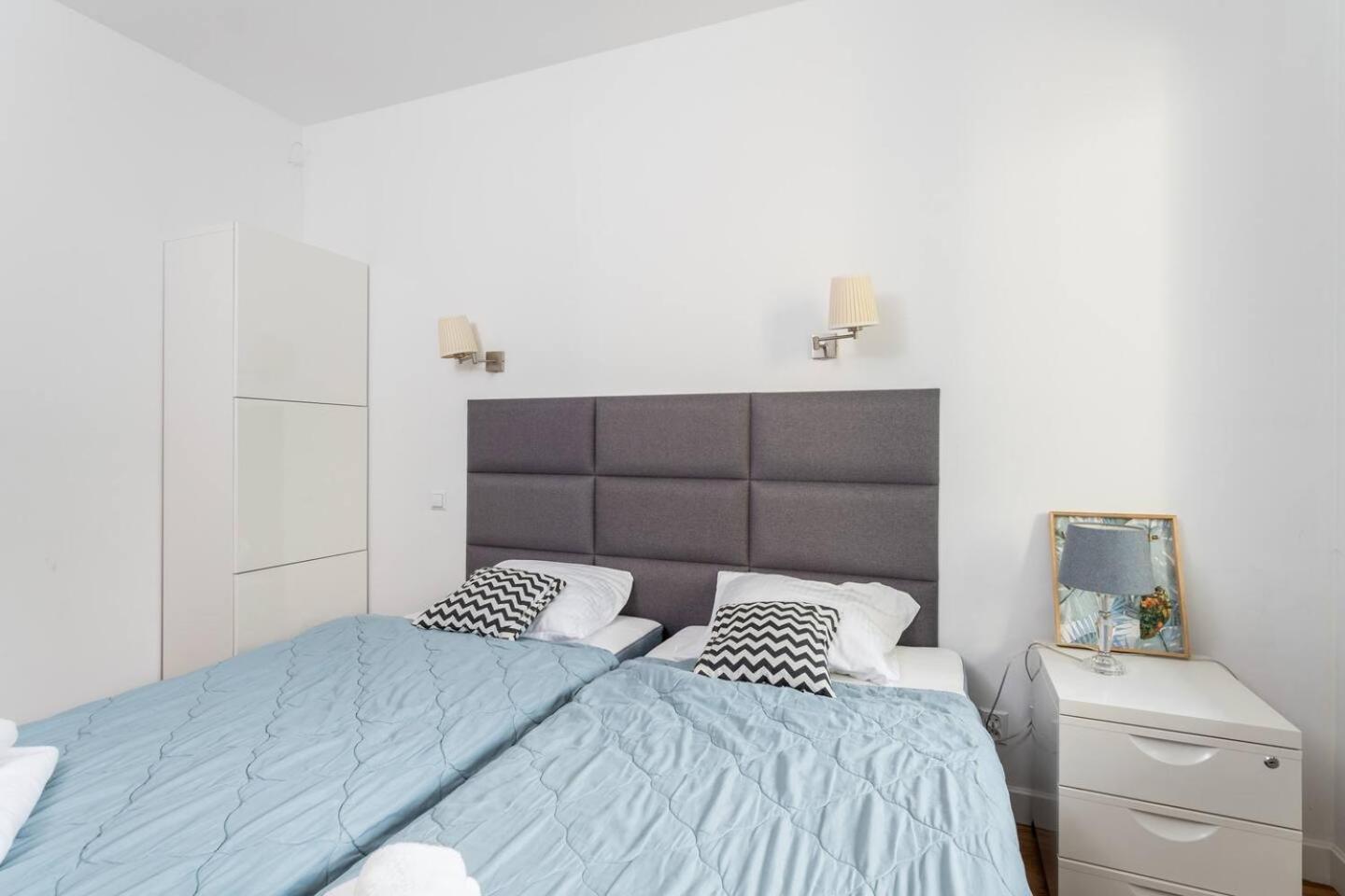 Superb Czerska Family Apartment Varsovia Exterior foto