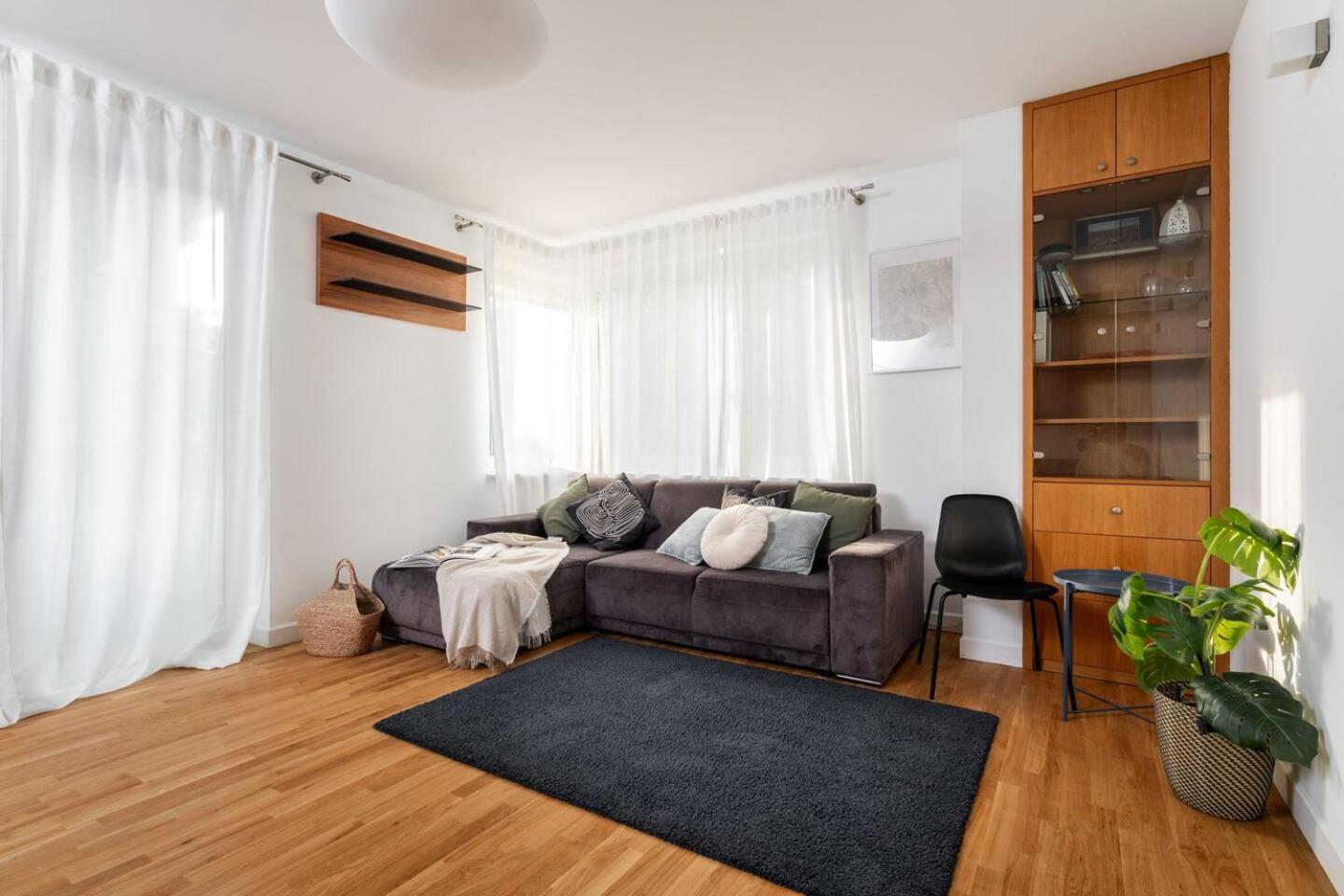 Superb Czerska Family Apartment Varsovia Exterior foto